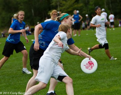 2011-cuc-11-stella-salty-33-3650.jpg