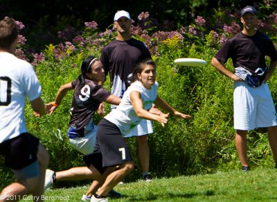 2011-cuc-12-onyx-noclue-21-5194.jpg