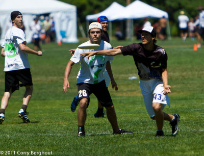 2011-cuc-12-onyx-noclue-31-5239.jpg