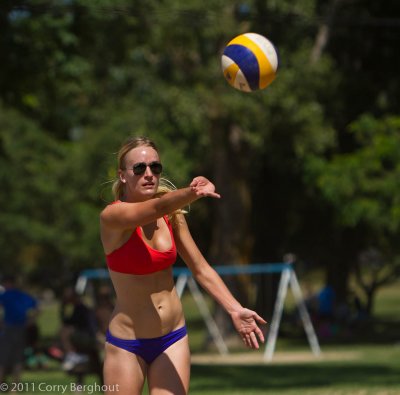 vball-mooneys-bay-7434.jpg