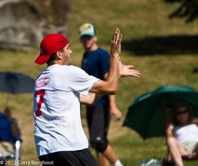 2012nb-29-glum-gt-36-7795.jpg
