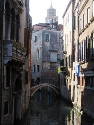 Venice - bridges & canals 03.JPG