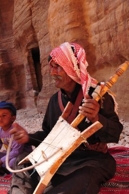 The musician, Petra