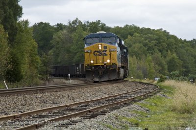 Q401 at Hamilton Crossing