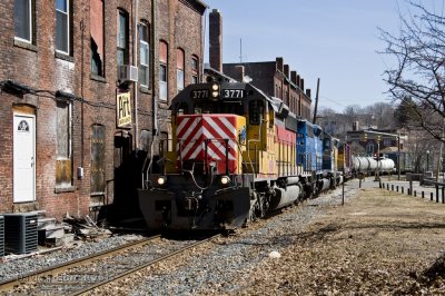 g4/69/840769/3/133799888.JBOG9UpA.jpg