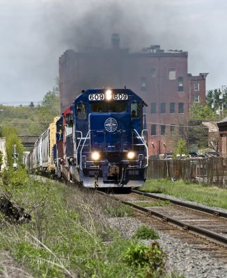 ED495 at Orange, Ma.