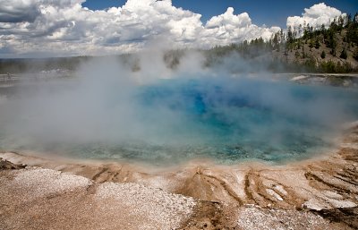 Excelsior Geyser Crater 12816.jpg