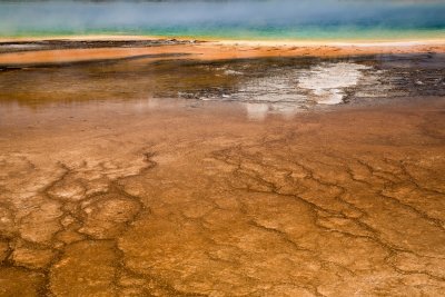 Grand Prismatic Stream Runoff 12806.jpg