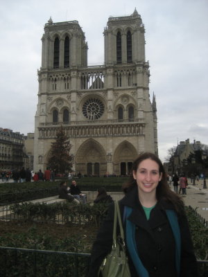 Francine in front of Notre Dame