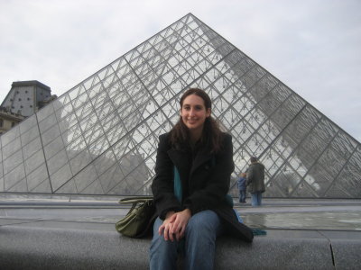 Francine in front of the Pyramid