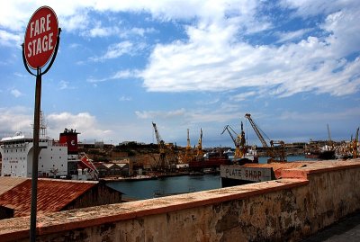 Stop over the Marsa shipyards