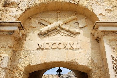 Around the island and Valletta: History from Megalithic to Medieval Ages