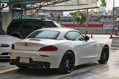 Breyton GTS Gloss Black