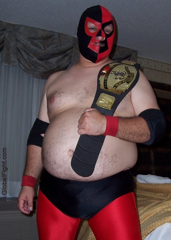 huge fattie beer belly builder wrestler man stomach gut.jpg