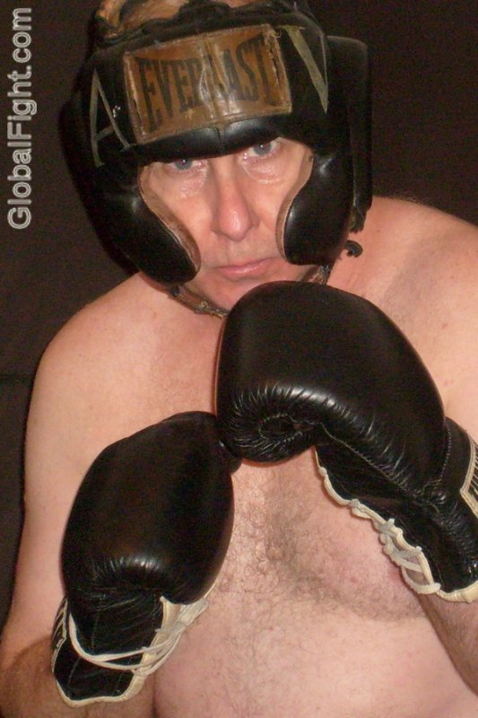 dirty old boxing gear daddy man boxer.jpg