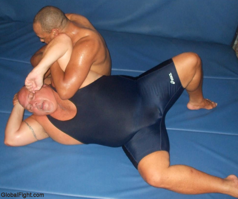 big beefy bears freestyle wrestling pics.jpg