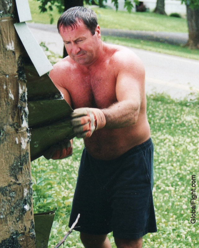 men working construction noshirt.jpg