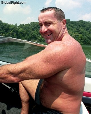 boating wet daddy bear.jpg
