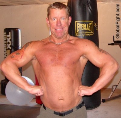 weddingring boxer ripped chest.jpeg