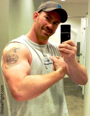muscleman gym self photo pics.jpeg