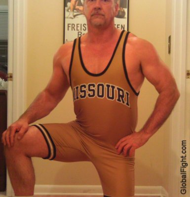 missouri wrestling singlets male wrestlers photos.jpg