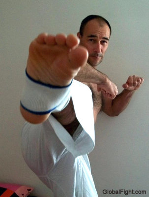 kickboxer fighters feet wrapped up hairyhands pictures.jpg