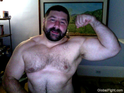 musclebears home webcams free shows flexing pics.jpg