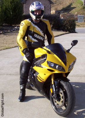 gay leather biker riding gsxr yamaha personals profiles.jpg