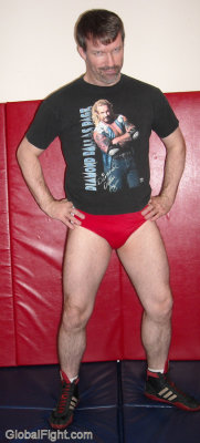 diamond dallas wrestling tshirt wrestler posing hairy legs.jpg