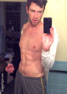 college dorm room guy self mirror bathroom pics.jpg