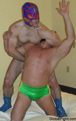 musclemen erotic wrestling eroto rassling vids.jpg