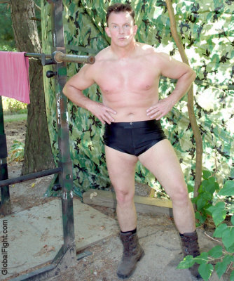 backyard workout gym muscleman workingout.jpg