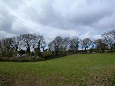 Field near Lunnon