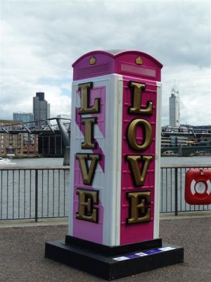 Live/love on the Embankment