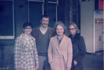 085 Eva, Bernard, Eileen and Rae at Crewe Station