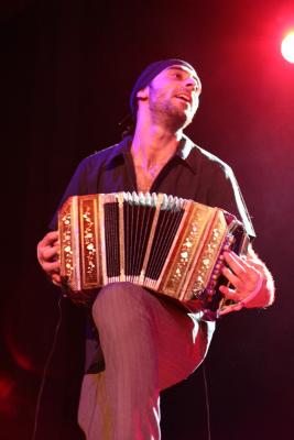 Bajofondo Tangoclub 18