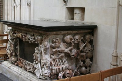 Canterbury Cathedral 16 - Morbid altar