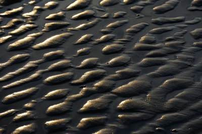 Pattern in sand and water 1