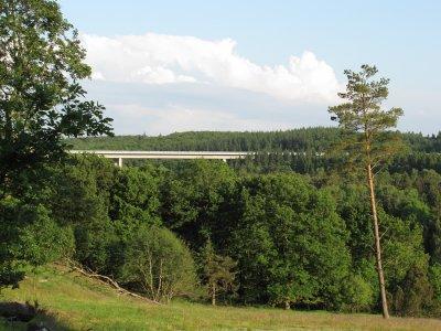 Vue towards the motorway bridge at Hrbylunde 1