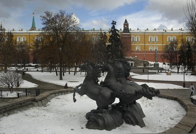 Fountain with Horses - Alexandrovskii Park