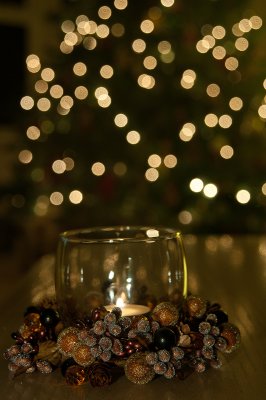 Dec 12 - Christmas Candles