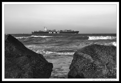 K5__9989+4CS5-HDR_18x12-Laptop-USM_w1200 Grayscale.jpg