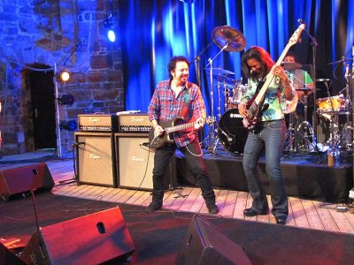 steve_lukather_live_at_the_burg