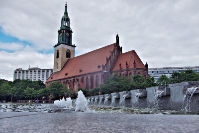 Berlin_83_Alexanderplatz.jpg
