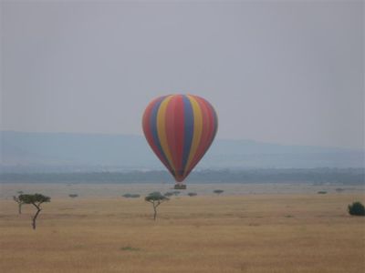 Balloon over the Mara