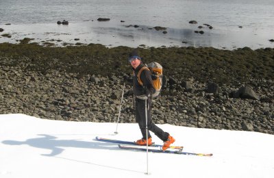 Skiing next to the coast... weird!