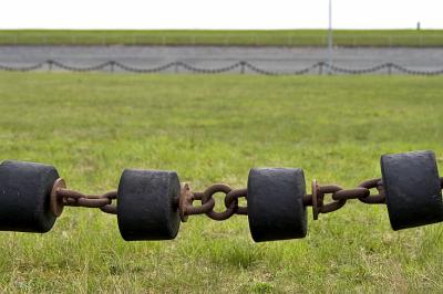 Lauwersoog, chain