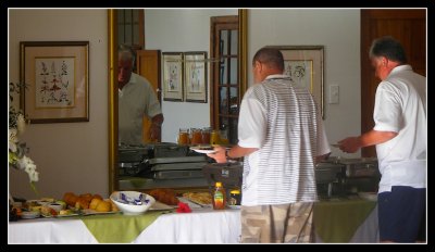 Breakfast is served - by Douglas