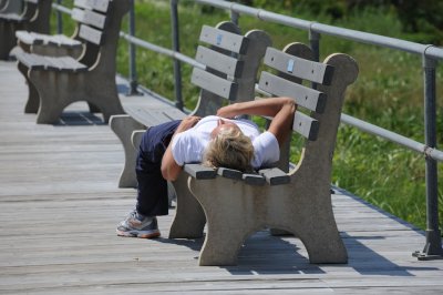 Im sleepy bench 432.jpg
