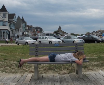 bottoms up bench 468.jpg